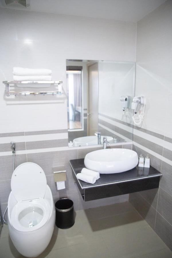 Bamboo Hotel Thanh Hoa Экстерьер фото